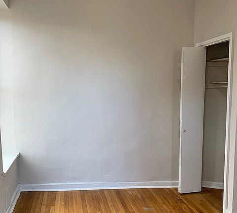 4th image of 182 W 4th St APT 12