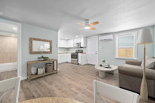 248 Post Oak Ln Photo 1