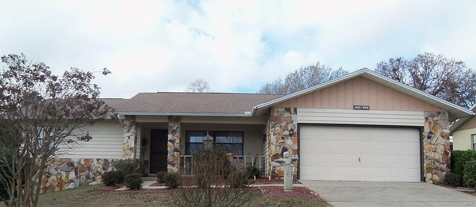 1st image of 3682 N Honeylocust Dr