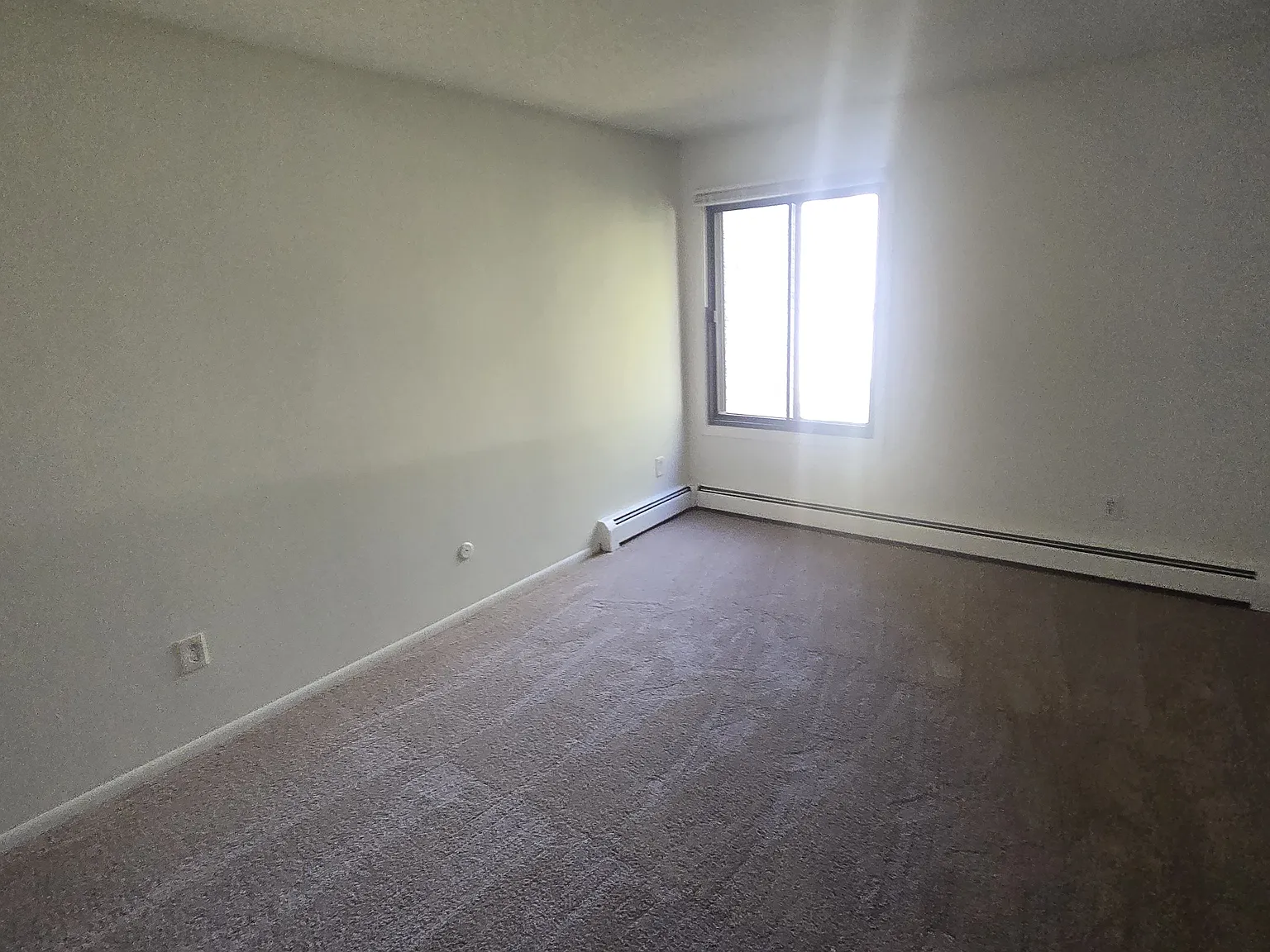 2 bed, 960 sqft, $1,395 — Photo 4