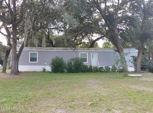 311 Cordell Ave, Interlachen, FL 32148