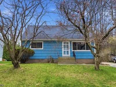 52 Red Twig Trl, Bloomingdale, NJ, 07403