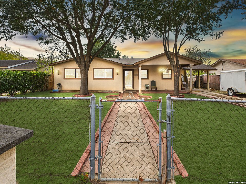 1st image of 5530 KNOLL KREST DR