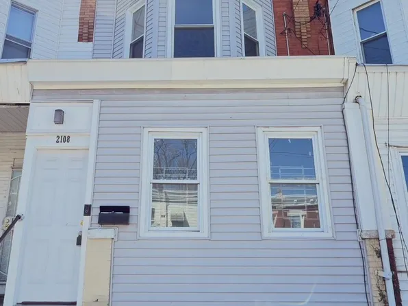 2108 S 67th St, Philadelphia, PA 19142