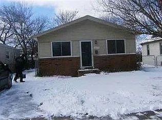 22771 Piper Ave, Eastpointe, MI 48021
