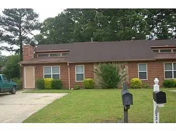 5548 Windwood Rd photo 1