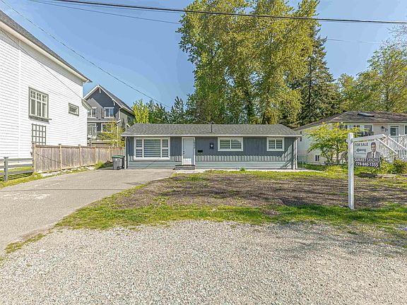 2nd image of 16373 15th Ave