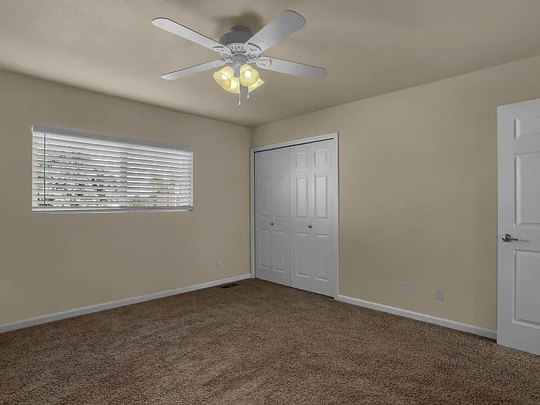 2488 Washo Cir — Photo 20