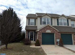 20 Woodcrest Ct, Newark, DE 19702