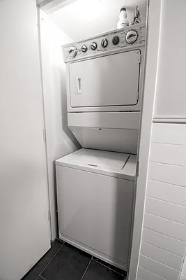 Sold by Compass | media 9