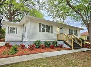 2495 Glendale Cir SE, Smyrna, GA 30080