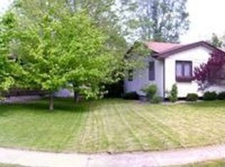 1322 Alabama Ln, Ames, IA 50014