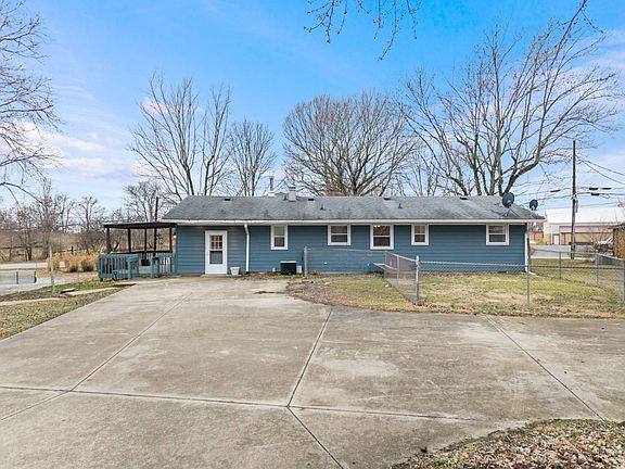 2nd image of 6038 S New Columbus Rd