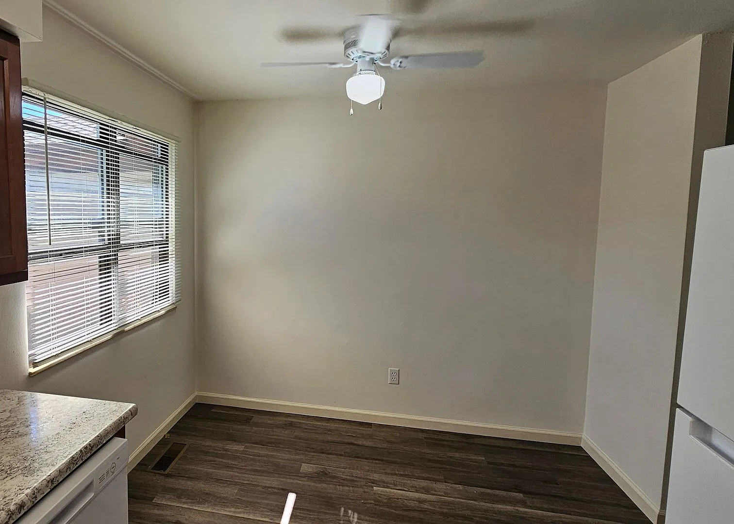 9 Hartwell Ct #20550627 photo 1
