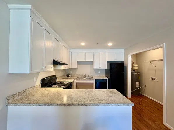 Willow Run Apartments - Bldg. B, 2100 Sapphire Rd #2118, Rocky Mount, NC 27804