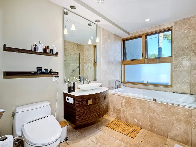1052 Anchorage Ln — Photo 32