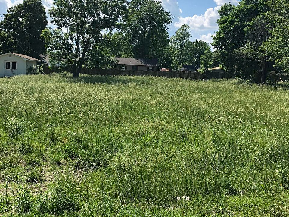 2nd image of LOT 1 N 1st St