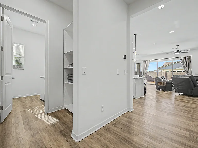 10112 E Trent Ave — Photo 26