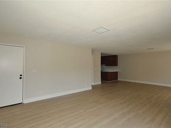 5th image of 7015 Quarry Dr