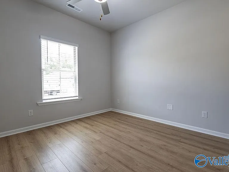 143 Sager Cir — Photo 21
