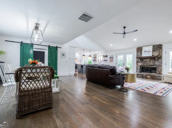 600 Creekwood Dr, Marietta, GA 30068