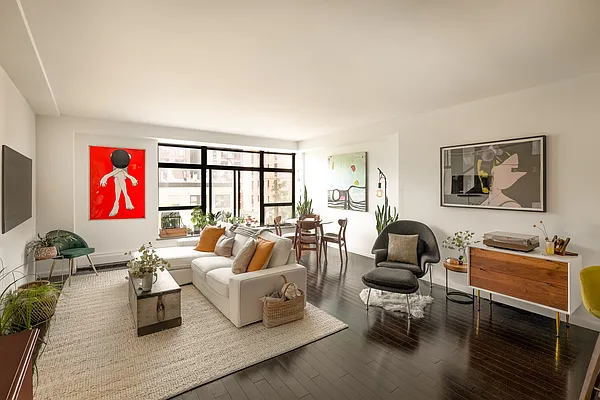 Rented by Douglas Elliman | media 8