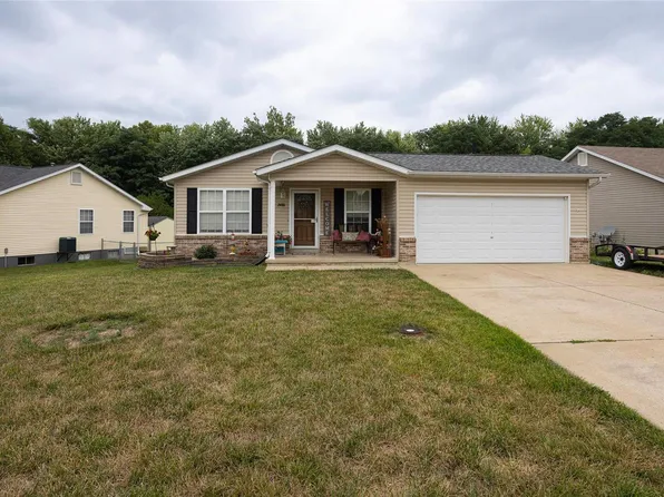 2495 Oak Forest Dr, Troy, MO 63379