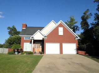 27 Shady Wood Ct, Smiths Station, AL 36877