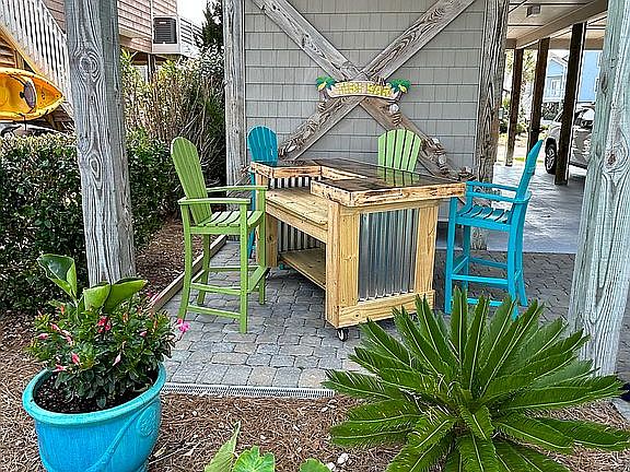 Tiki Bar Area