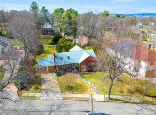 91 Exeter St, Newton, MA 02465