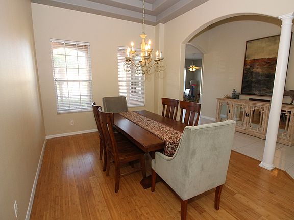 5th image of 753 Mount Pleasant Dr