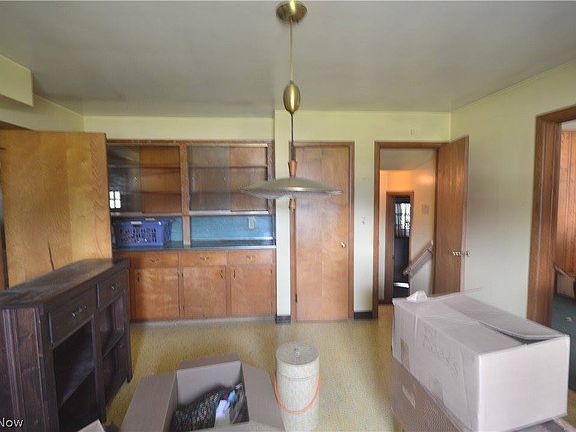 4th image of 1509 N Ellsworth Ave