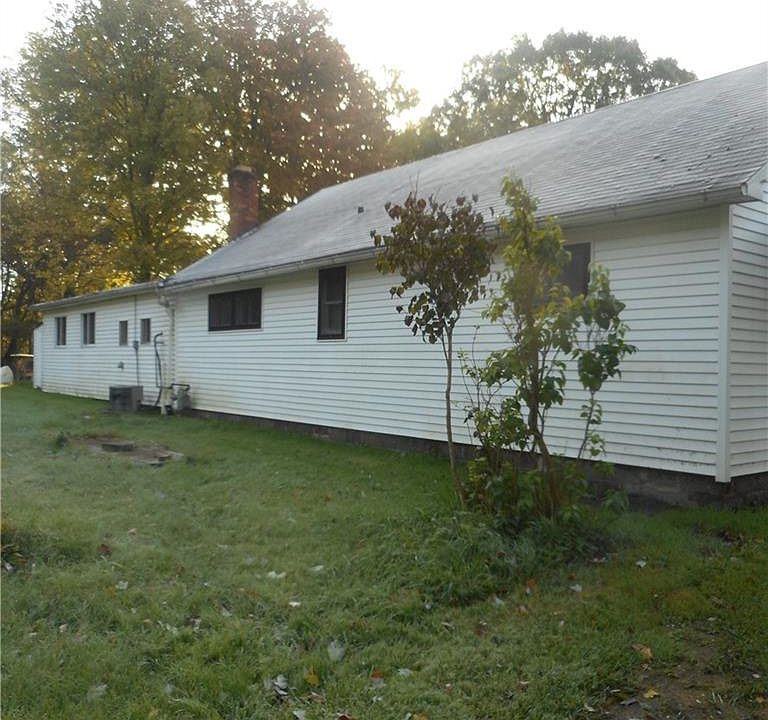 2nd image of 217 S Pricetown Rd