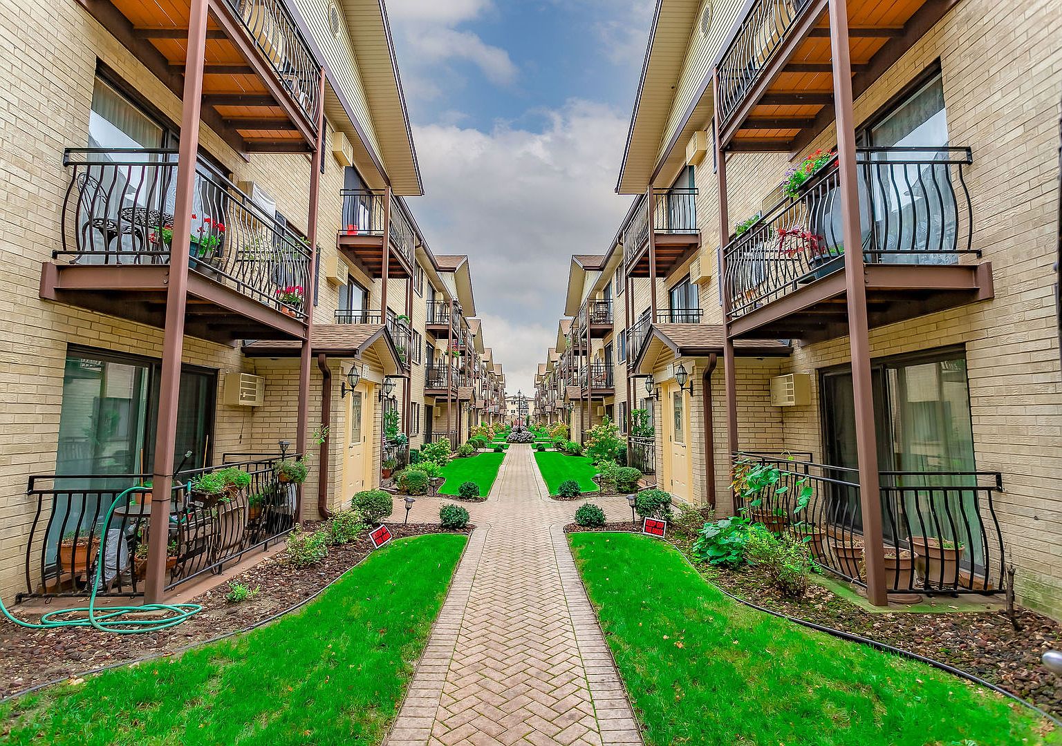 5143 N East River Rd UNIT 258, Chicago, IL 60656 Zillow