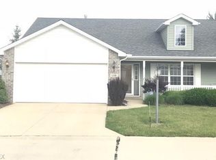 130 Ashfield Ct, Elyria, OH 44035