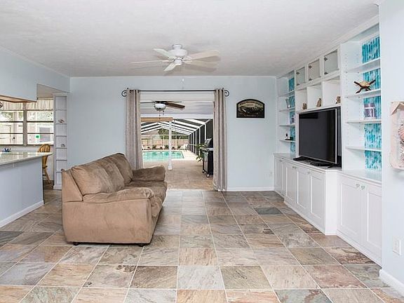 4th image of 2202 Spyglass Hill Cir
