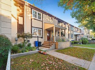 13629 222nd St, Springfield Gardens, NY 11413