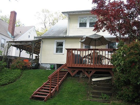 3rd image of 8644 Chelsea St