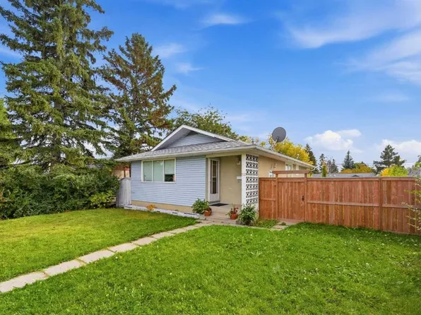 512 N Foritana Rd SE, Calgary, AB T2A 2B6