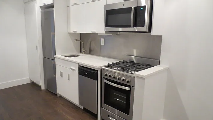 Rented by Bohemia Realty Group | media 15