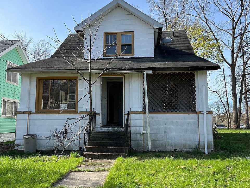 1st image of 406 E Dartmouth St