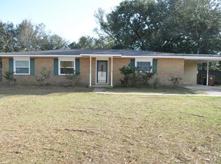 2427 Old Bay Rd, Biloxi, MS 39531