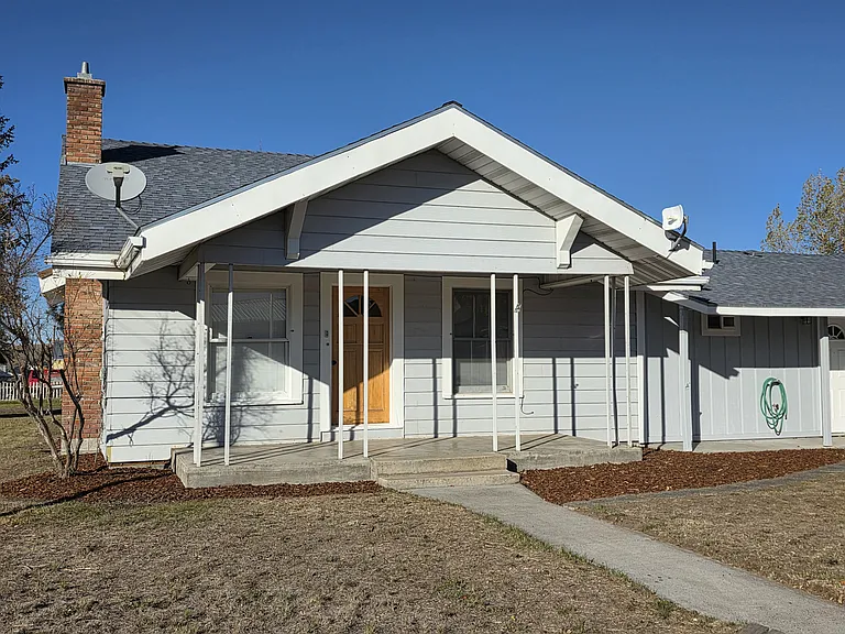 207 W Park St — Photo 3