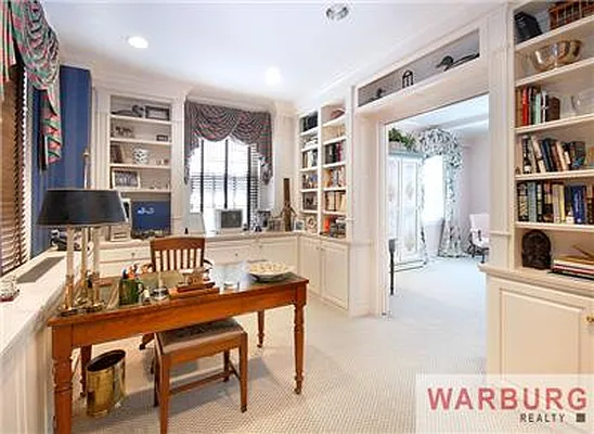 Sold by Warburg | media 3