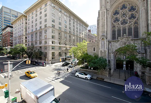 Rented by Plaza Real Estate Group | media 10