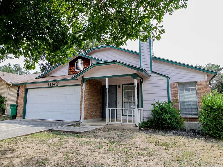 6214 Ridge Glade St — Photo 4