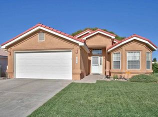 1015 Tony Sanchez Dr SE, Albuquerque, NM 87123