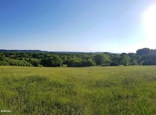 5 Columbine Trl, Galena, IL 61036