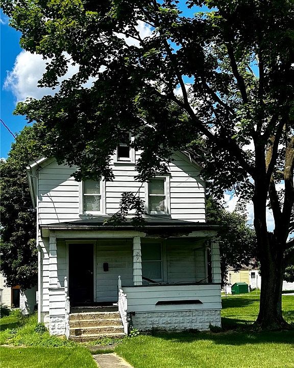 1st image of 29 W Wylie St