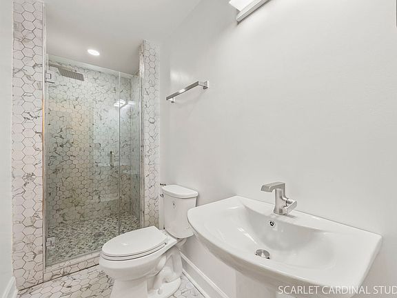 5th image of 1524 Brittany Ct